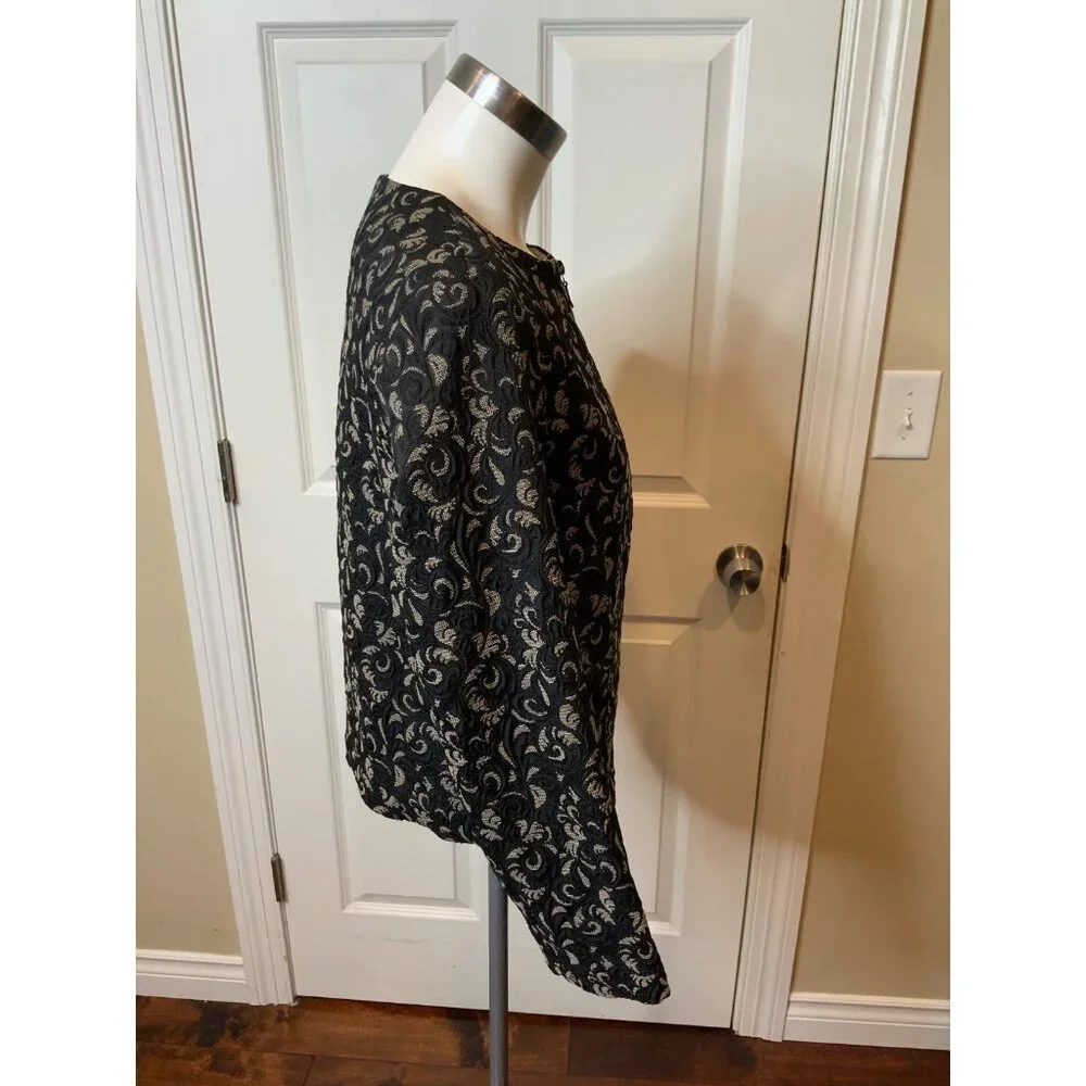 Zara Basics Black & Cream Textured Jacquard Zip-Up Jacket, Size Medium